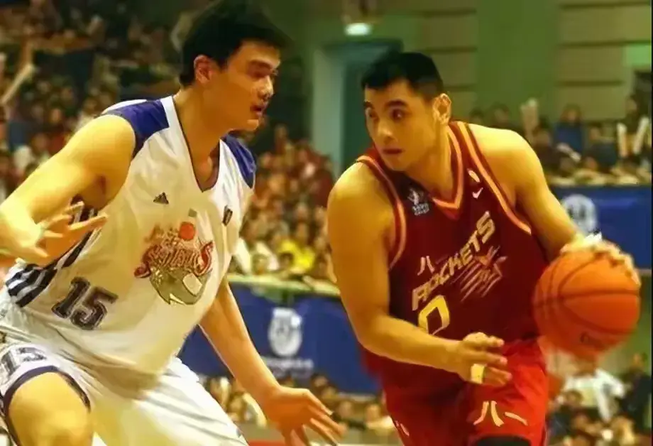 三是战术层, 自鲜明的特, yid