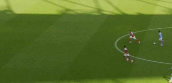 曼城踢出犀 曼城踢出犀