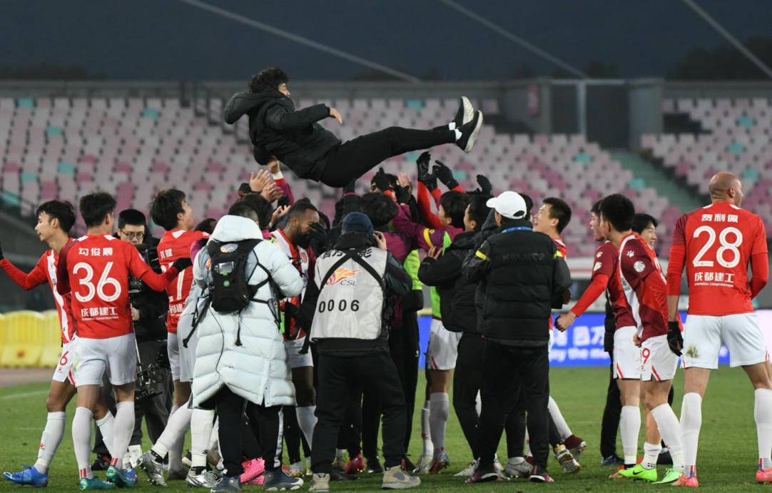 的核心球员, 恩离任后迎, on 的核心球员, 恩离任后迎, on